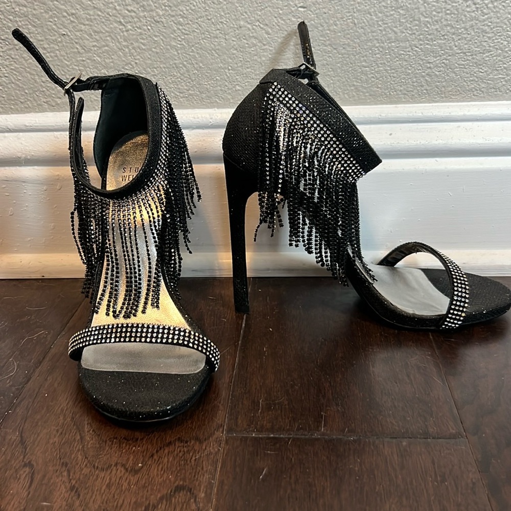 STUART WEITZMAN HEELS black and sparkling silver 4.5 inches